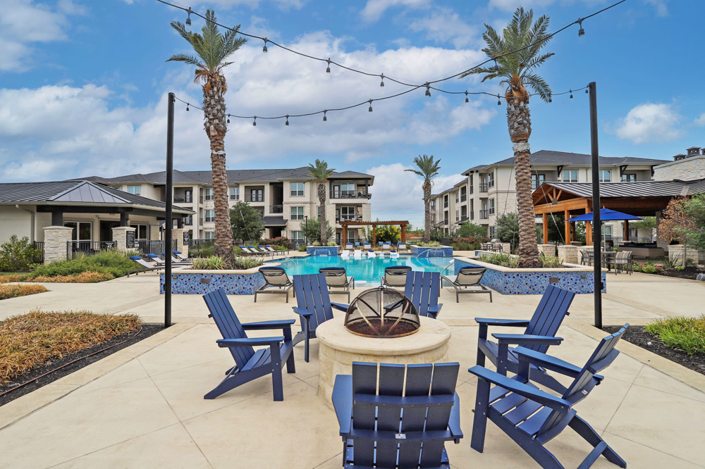 City Heights at College Station contact page image